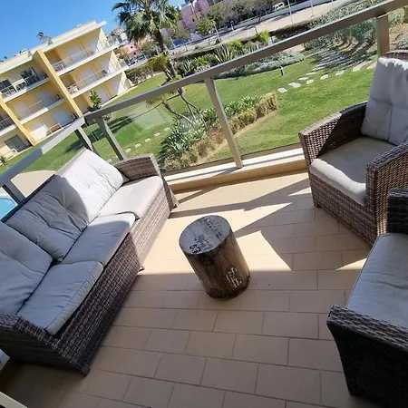 Апартаменты Superbe Paradis Dans Les Jardins De La Marina Албуфейра