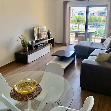 Superbe Paradis Dans Les Jardins De La Marina Albufeira