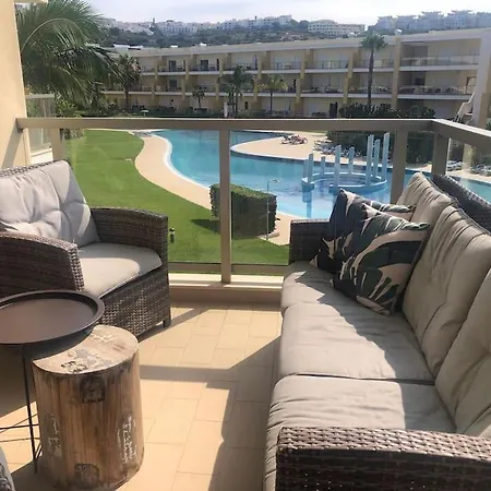 Superbe Paradis Dans Les Jardins De La Marina Albufeira